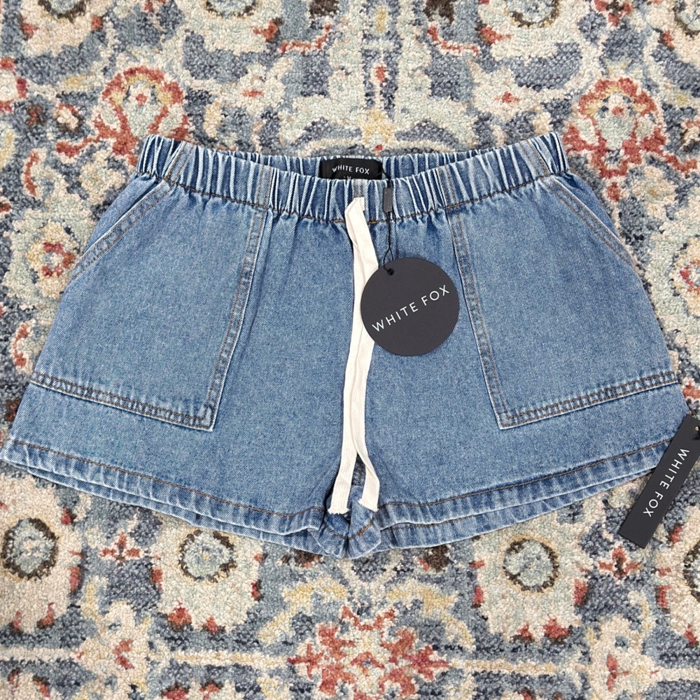 White Fox Denim Daydream Shorts Women Medium Blue Elastic Drawstring Boho NWT